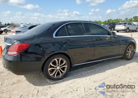 2017 Mercedes-Benz C 300 из США, поврежденный, VIN 55SWF4JB8HU195079